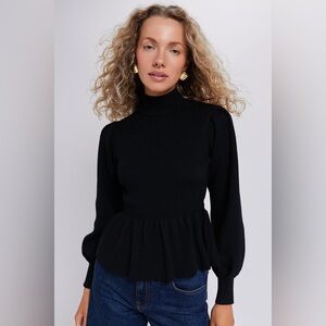NWT Tuckernuck Hyacinth House Sweater